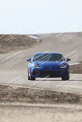 media/Nov-10-2025-Private Event (Mon) [[7fd464aee1]]/Novice/Session 2 (Phil Hill)/